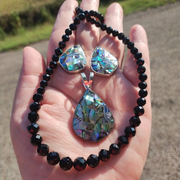 Jay King Midnight Chalcedony necklace Abalone pendant and earrings set 925 Sterl - Picture 8 of 8